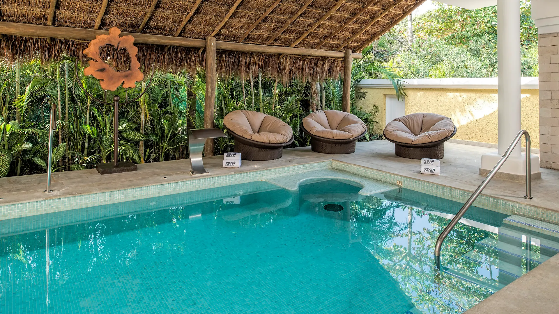 ***** Semesteranläggning (resort) Iberostar Waves Tucan Playa del Carmen Mexiko