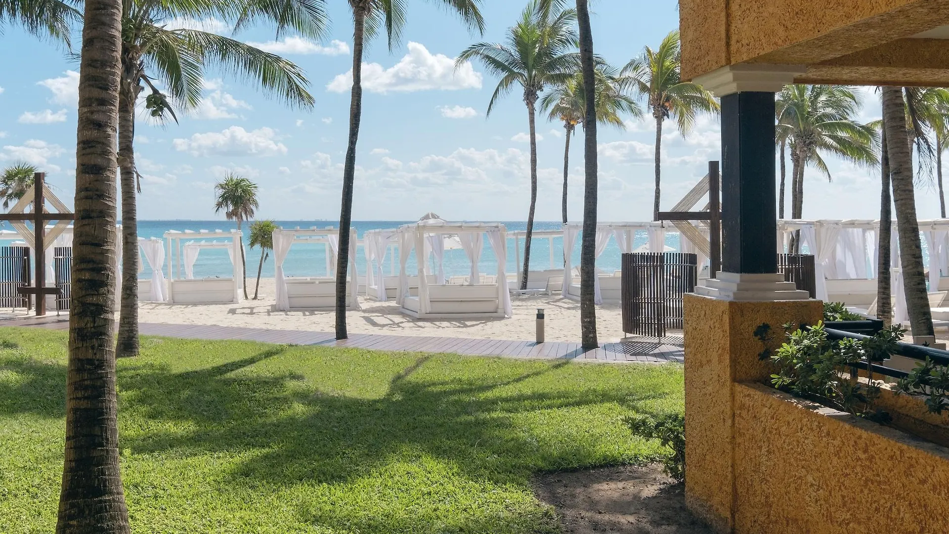Iberostar Waves Tucan Playa del Carmen Resort